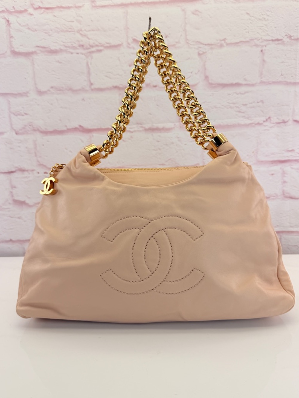 CHANEL Soft Pink Rodeo Drive Lambskin Hobo Bag